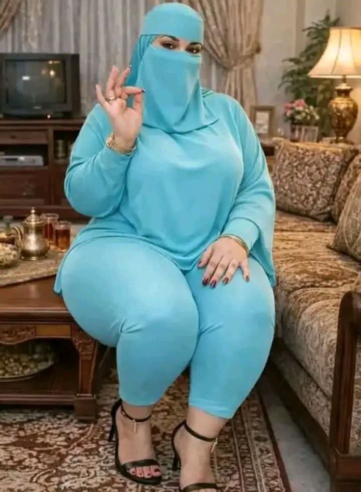 HE3xl9ZasAAkdoA.jpg