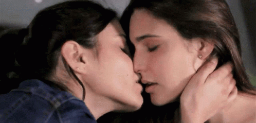 juliantina-lesbian.gif