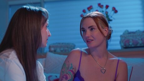 Lesbian girls with great boobs Siri Dahl & Lexi Luna kiss and lick pussies