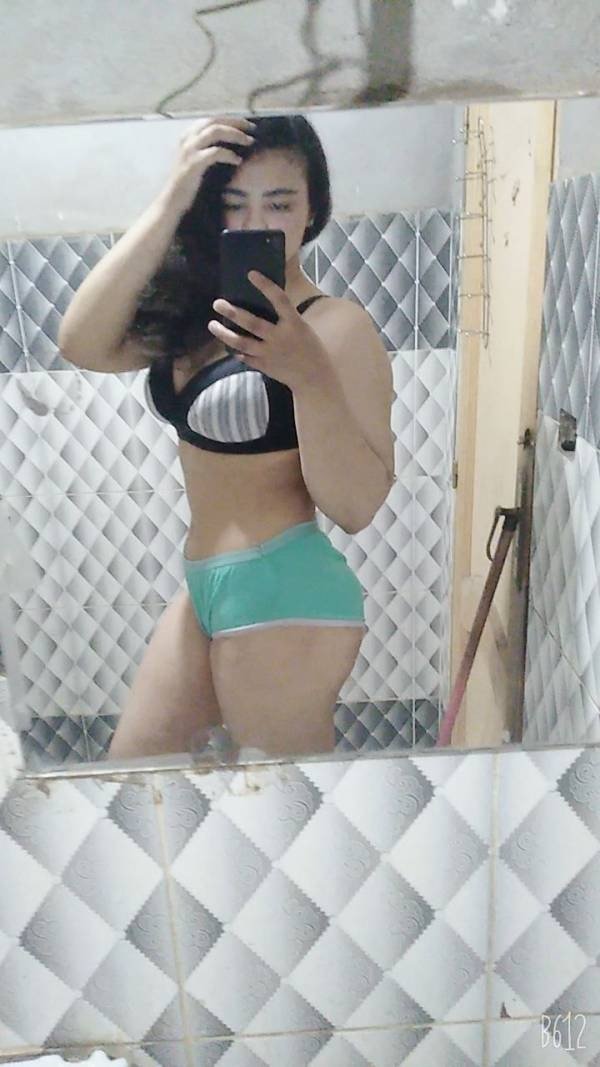785195601