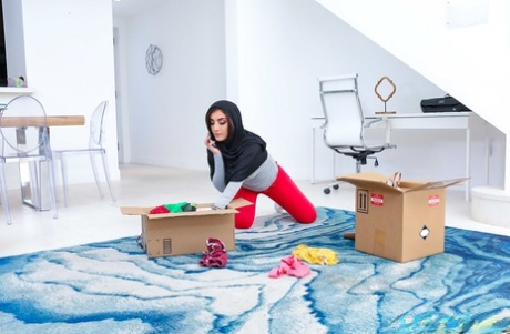 Beautiful Arab babe Jezebeth takes a facial after rough hardcore sex